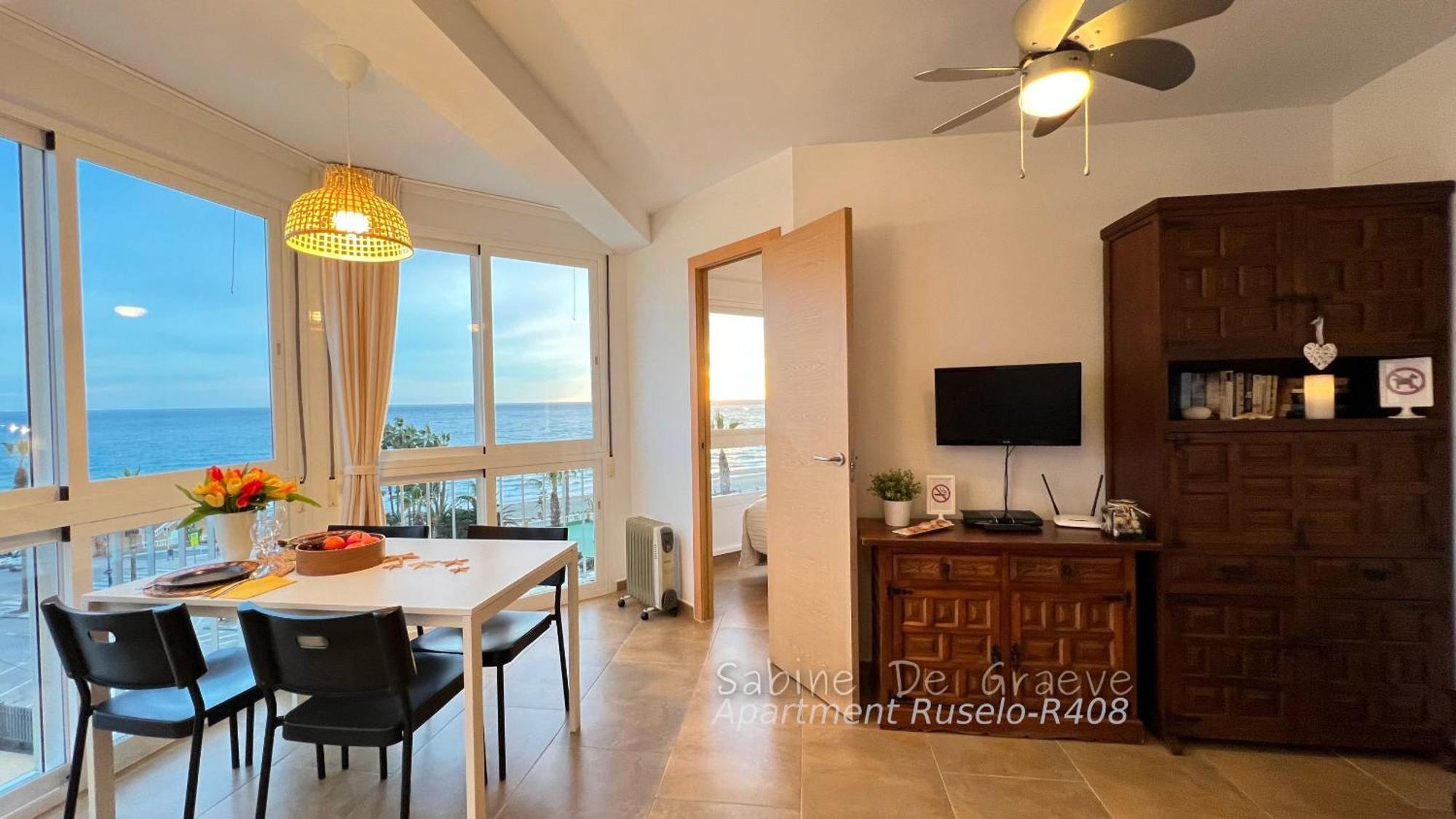 Love Nest By The Sea Wake Up With Ocean Views In Every Room Ruselo R408 Torrox Kültér fotó